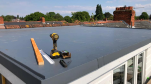Read more about the article Flat Roofing: Felt, EPDM, and GRP Fiberglass – Which is Right for You?